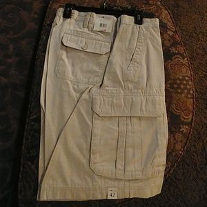 New shorts Sun River size 42